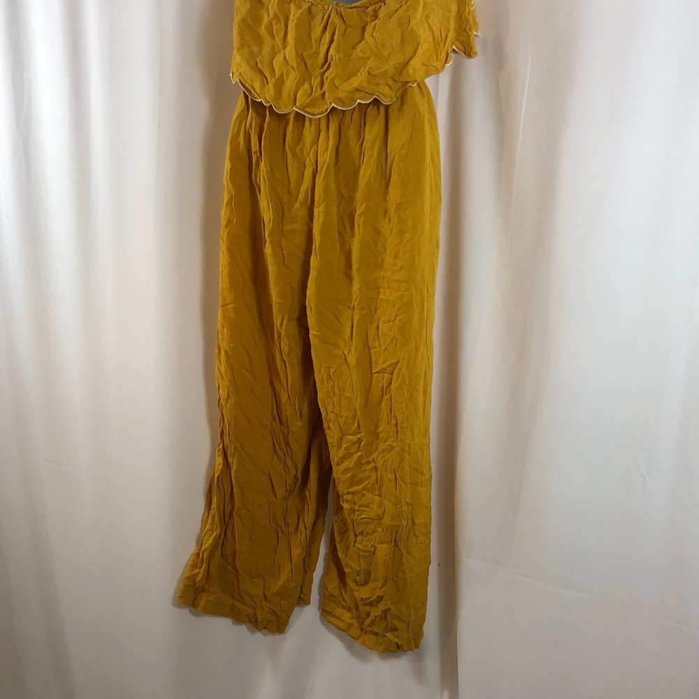 Flying Tomato Rayon ruffle neckline halter jumpsuit S - Picture 9 of 14